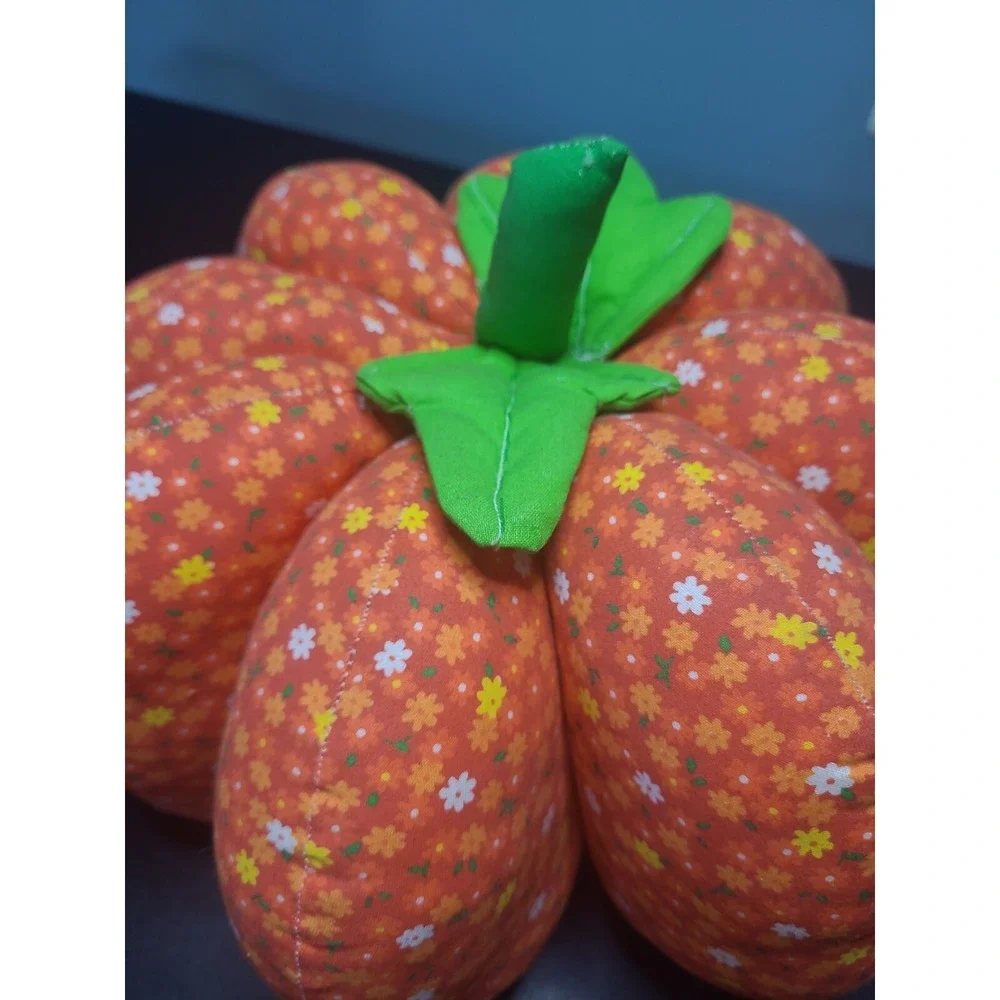 Vintage Hand Crafted 3D Plush Pillow Tiny Flowers‎ Fall Pumpkin Table Top Orange
